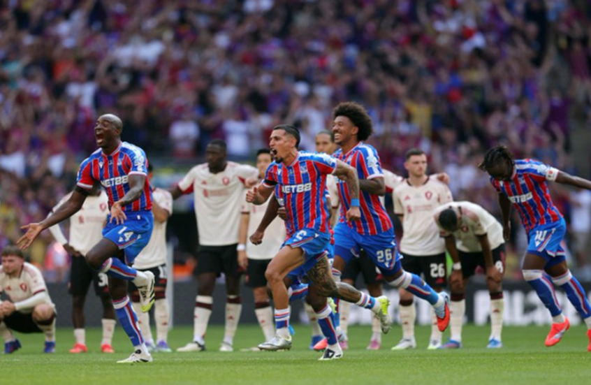 كريستال بالاس يتوج بلقب الدرع الخيرية بعد تغلبه على ليفربول 