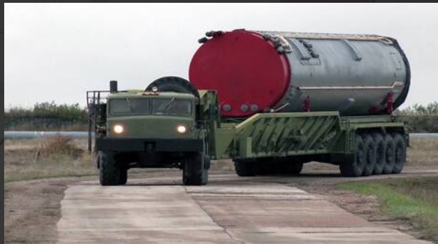 روسيا تجري اختباراً شاملاً لقدراتها الصاروخية في مجمع "أومسك"