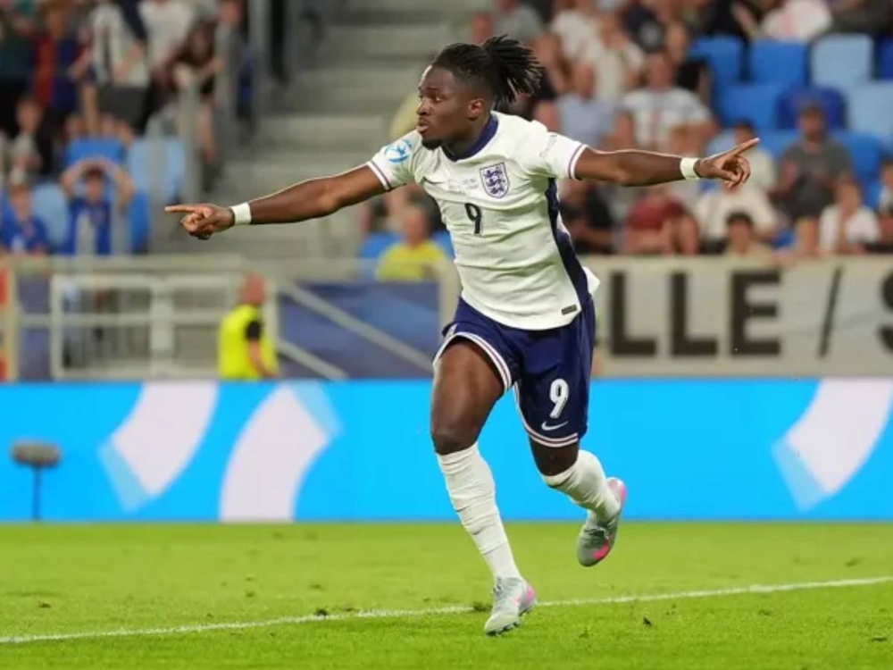 بولونيا الإيطالي يضم جوناثان رووي قادما من أولمبيك مارسيليا الفرنسي بولونيا الإيطالي يضم جوناثان رووي قادما من أولمبيك مارسيليا الفرنسي