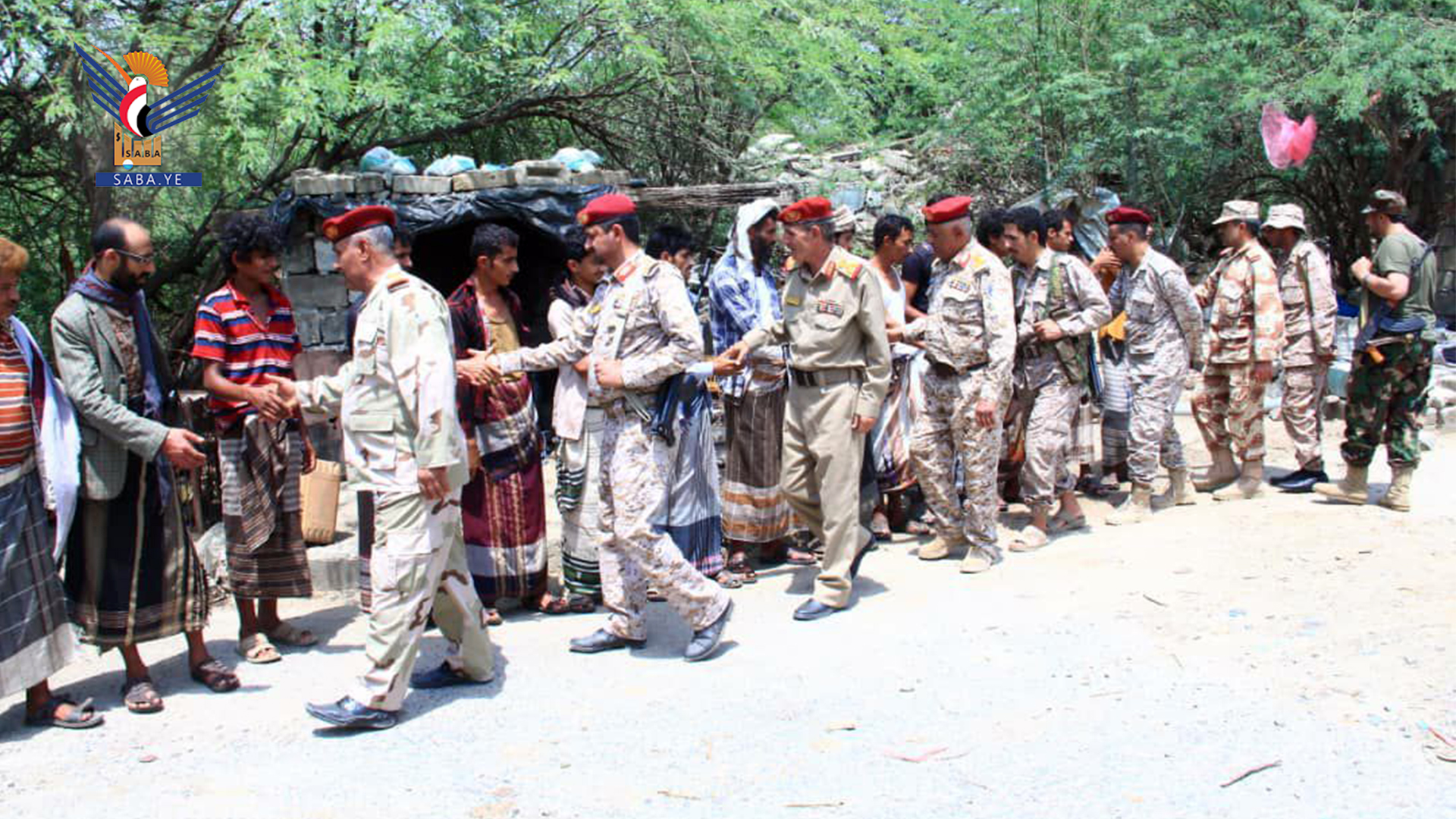  مدير كلية الدفاع ومستشار رئيس الأركان يزوران المرابطين في جبهة جيزان