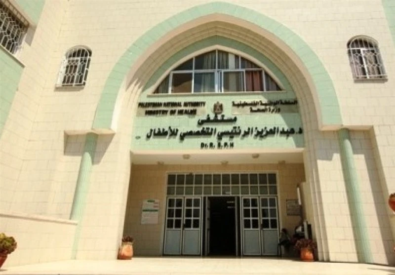  خروج مستشفى الرنتيسي للأطفال ومستشفى العيون عن الخدمة جراء الاستهداف المستمر