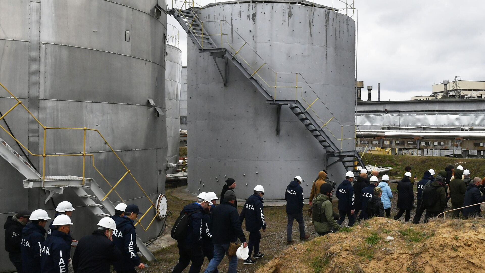 روسيا تطالب الوكالة الدولية تسهيل وقف إطلاق النار حول محطة زابوروجيه النووية  