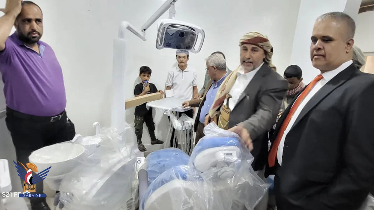 افتتاح مجمع الصمود الطبي الحكومي في منطقة جدر ببني الحارث