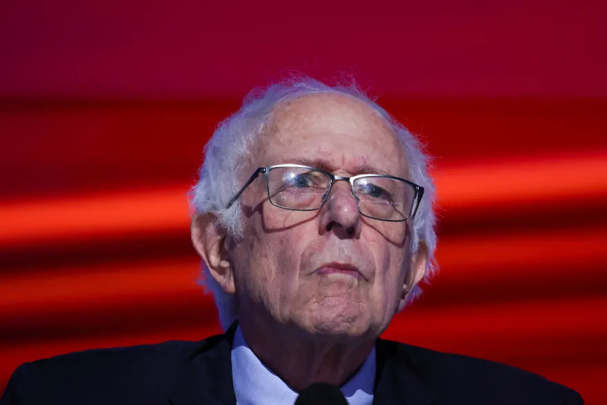 ساندرز : الشعب الأمريكي هو من يجب أن يقرر السياسة الخارجية لواشنطن وليس نتنياهو