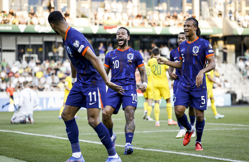 هولندا تحقق فوزا ثمينا على ليتوانيا في تصفيات كأس العالم هولندا تحقق فوزا ثمينا على ليتوانيا في تصفيات كأس العالم