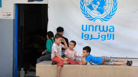 "الأونروا": ارتفاع حالات التهاب المعدة والكبد الوبائي في غزة بسبب نقص المياه النظيفة