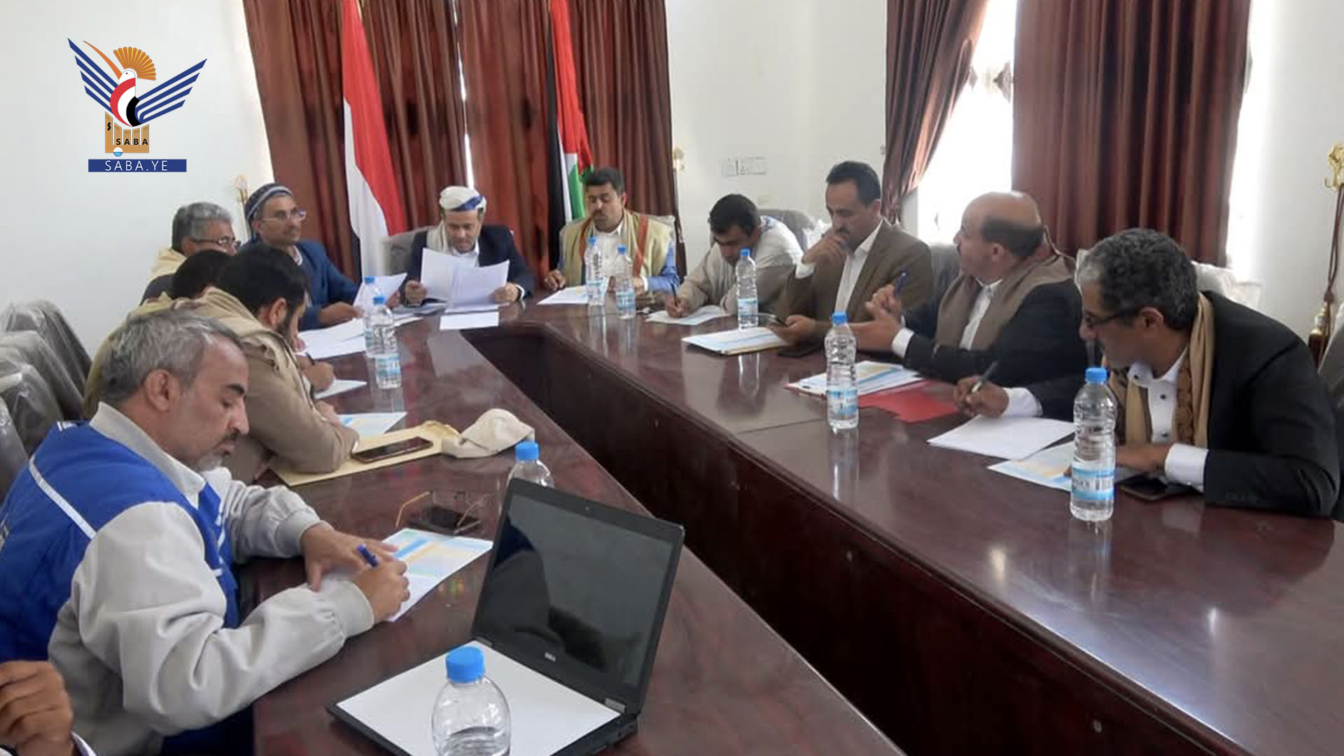 مناقشة الخطة التنفيذية للمشاريع لعام 1447 هـ في عمران