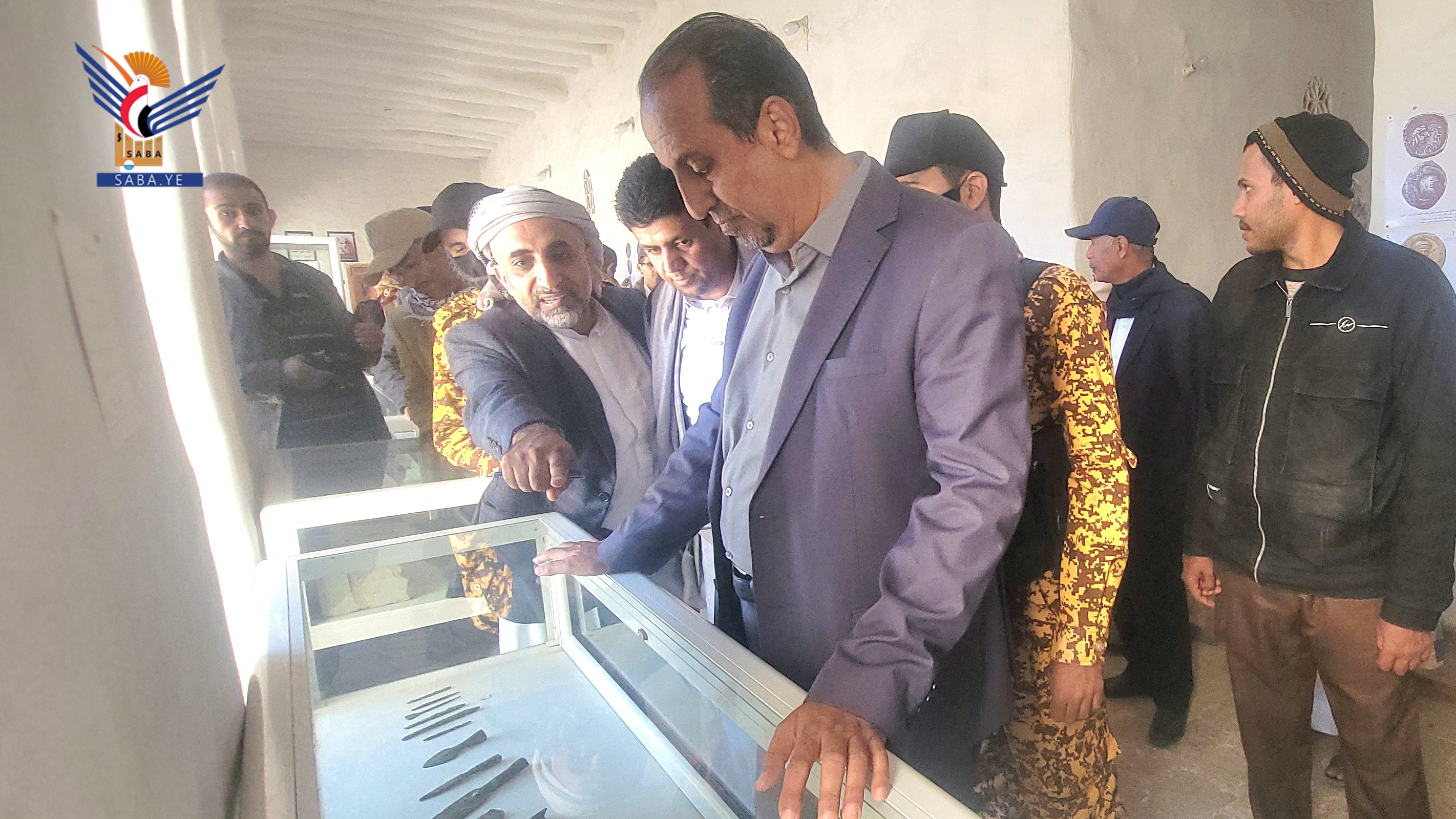   وزير الثقافة والسياحة يفتتح معرض "حماية التراث مسؤولية الجميع"