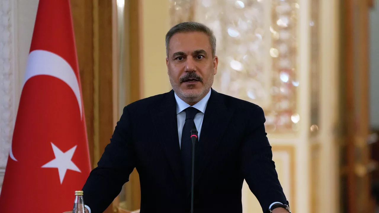 الخارجية التركية: أنقرة تبحث مع واشنطن وطهران سبل استئناف المفاوضات