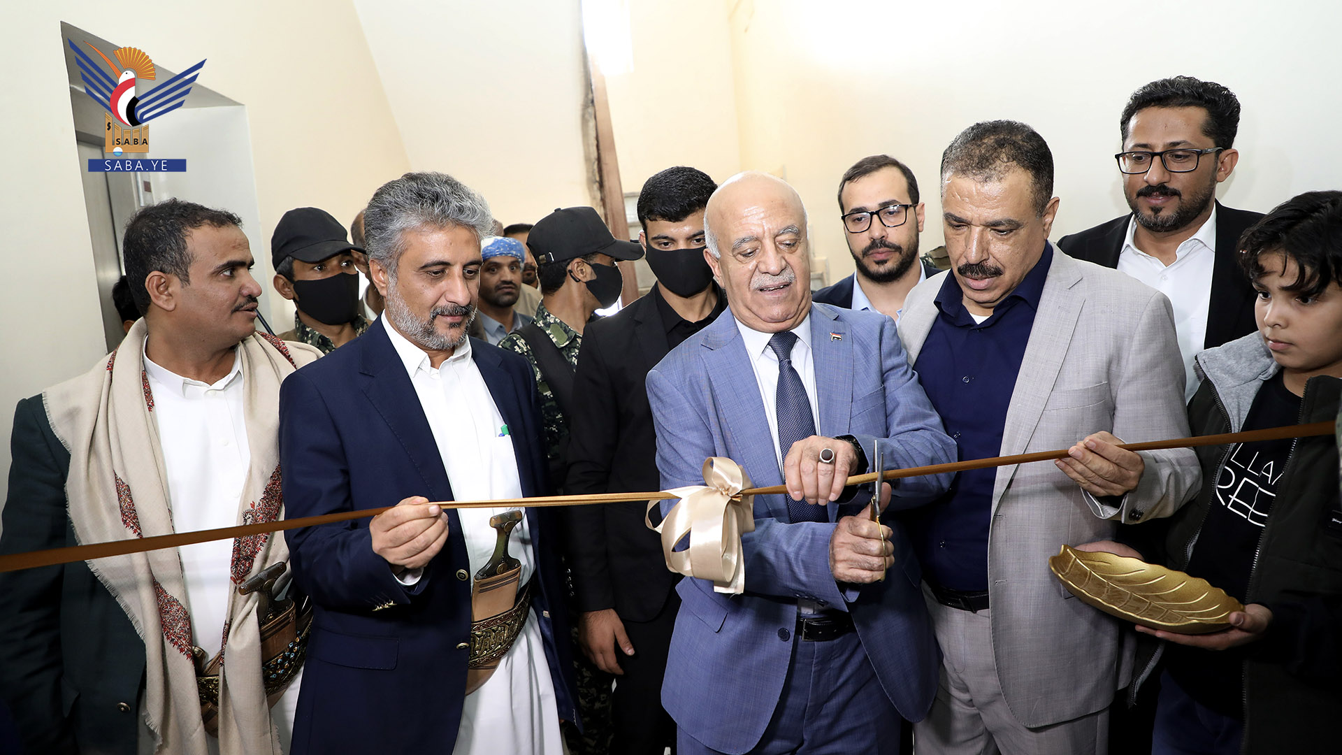 رئيس مجلس الوزراء يدّشن مركز معلومات المغتربين بوزارة الخارجية والمغتربين