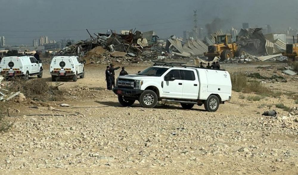 العدو الصهيوني يشرد 1500 فلسطيني في النقب ويقمع اعتصام طلابي في الخليل