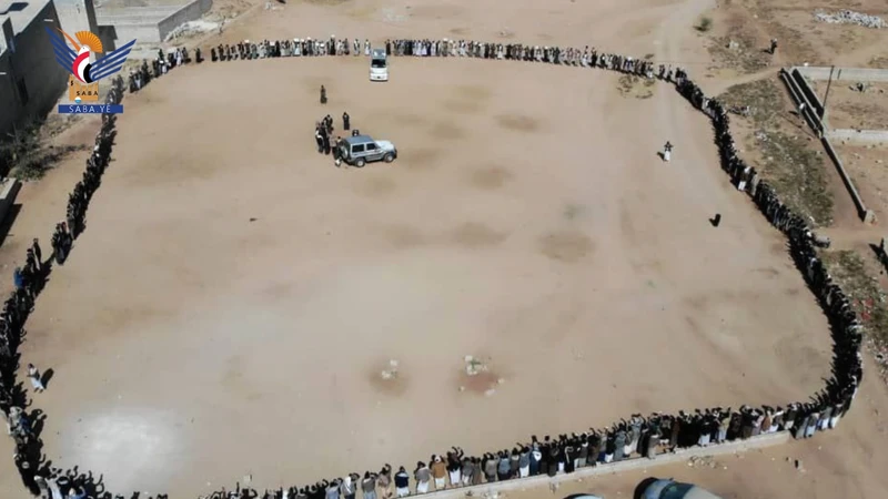 وقفة بأكاديمية العلوم الشرعية بصعدة تنديدا بالإساءة الأمريكية للقرآن الكريم