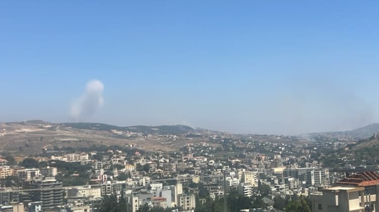 لبنان.. استشهاد شخص وإصابة 3 في غارات لمسيّرات صهيونية على النبطية وصور 