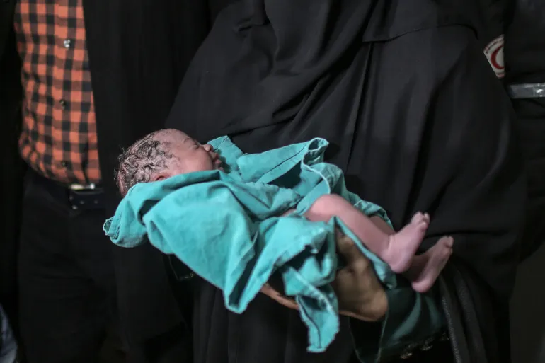 "صحة غزة": الإبادة الإسرائيلية خلّفت مؤشرات صحية خطيرة على الأمهات والمواليد