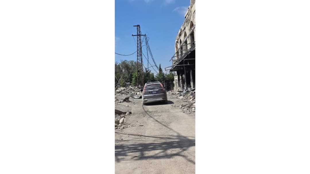 3 شهداء وجريح بغارة صهيونية على طريق جنوبي لبنان