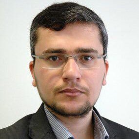 رضائي: إيران تعتمد مبدأ "العين بالعين" عسكريًا و"الفعل مقابل الفعل" سياسيًا