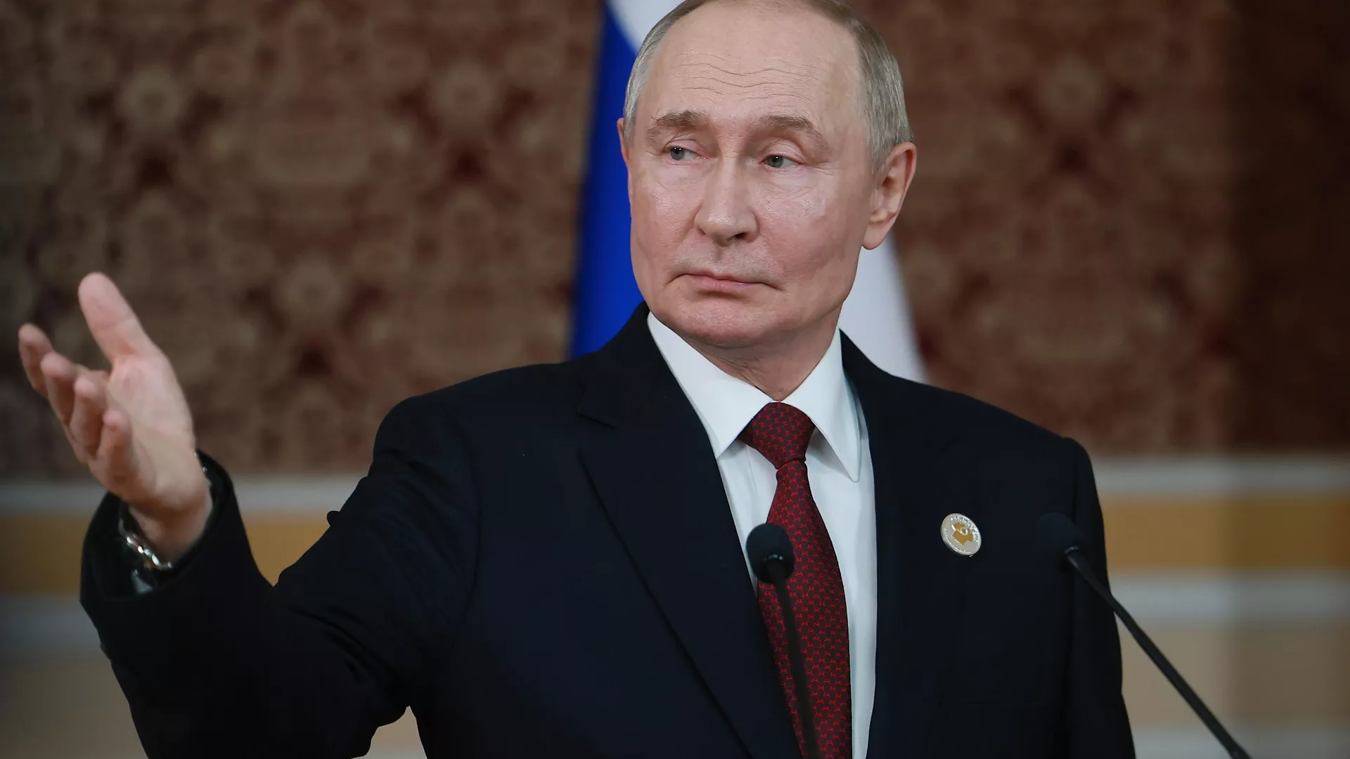 بوتين للمشاركين في "أسبوع الطاقة الروسي": صناعة الطاقة الحديثة تتطلب حلولا رقمية وتعاونا علميا واسعا