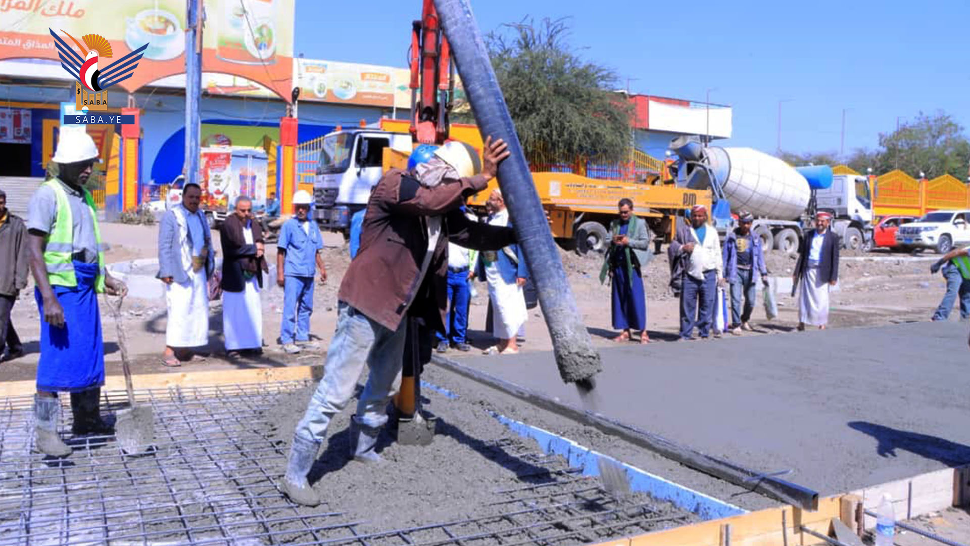 تفقد العمل بمشروع صيانة الطريق الرئيسي الحوبان - سوفتيل