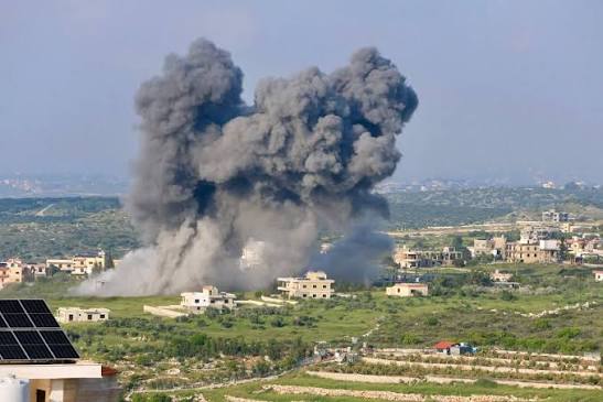 شهيد في غارة للعدو الصهيوني استهدفت دراجة نارية في اقليم التفاح جنوب لبنان شهيد في غارة للعدو الصهيوني استهدفت دراجة نارية في اقليم التفاح جنوب لبنان