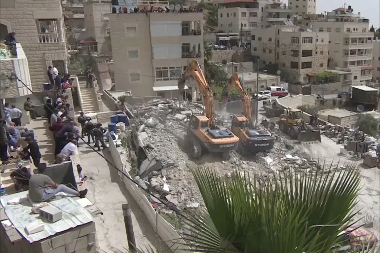 "حماس”: اخطارات الهدم ووقف البناء الصهيونية تستهدف إفراغ القدس وبلداتها من الفلسطينيين "حماس”: اخطارات الهدم ووقف البناء الصهيونية تستهدف إفراغ القدس وبلداتها من الفلسطينيين