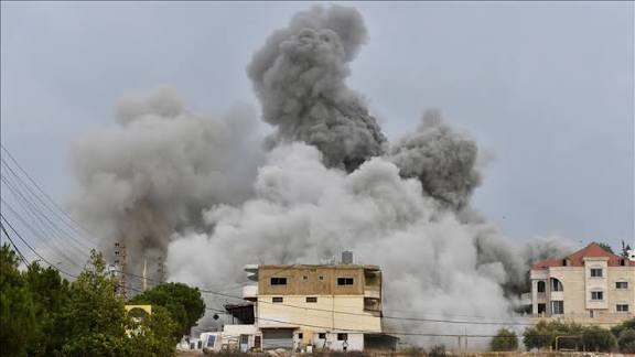 قوات العدو الإسرائيلي تشن اعتداءات على مناطق متفرقة جنوبي لبنان