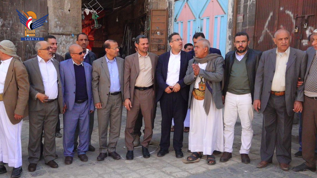 قيادة وزارة الصحة تزور عددًا من المعالم الدينية والتاريخية بصنعاء القديمة