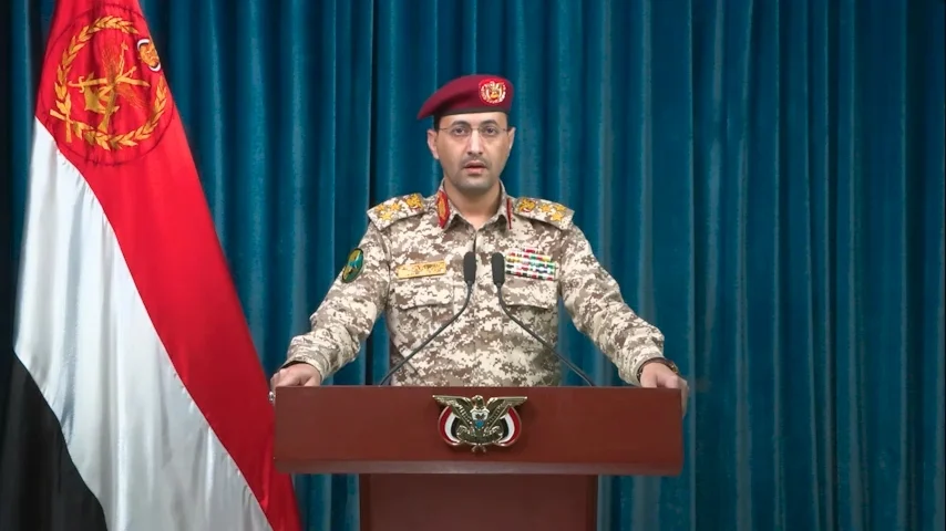 اليمن: استهداف مطار "بن غورين" في عملية نوعية.. وتنفيذ عمليتين أخريين اليمن: استهداف مطار "بن غورين" في عملية نوعية.. وتنفيذ عمليتين أخريين