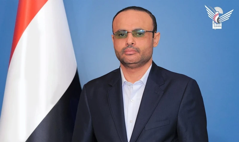 الرئيس المشاط يهنئ الرئيس التونسي بذكرى عيد الاستقلال