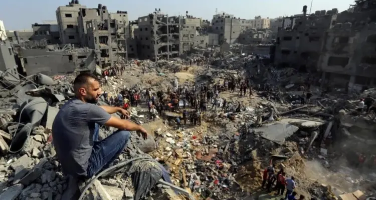 غزة: عودة إلى الركام.. 300 ألف منزل مدمر و53 مليار دولار للإعمار