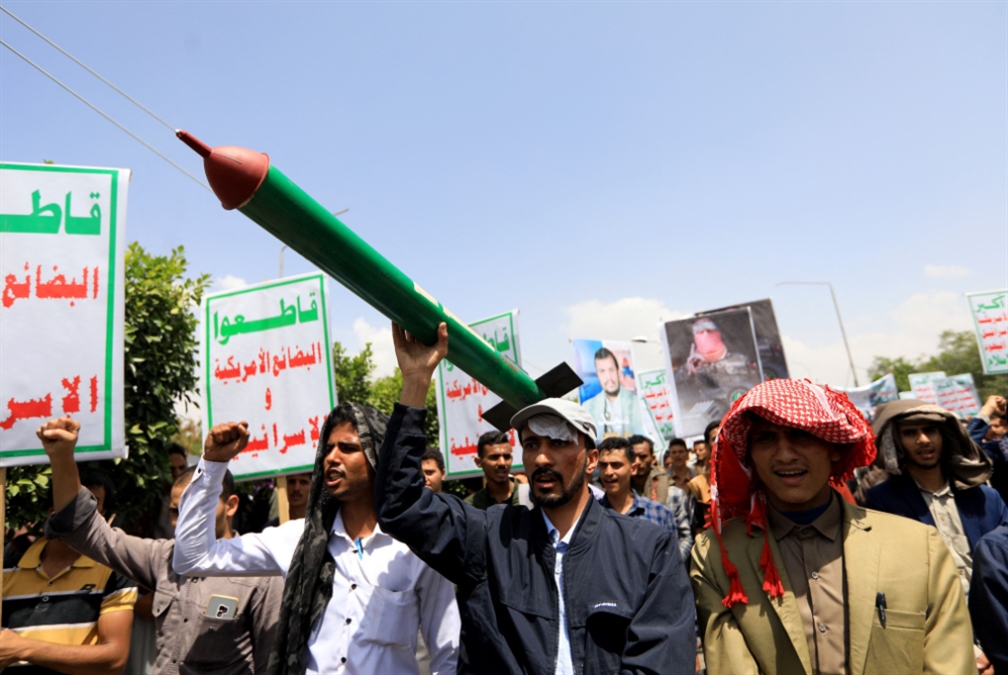 صنعاء تعلن الحداد... وتستنفر | الحوثي: لن نألو جهداً للانتقام صنعاء تعلن الحداد... وتستنفر | الحوثي: لن نألو جهداً للانتقام