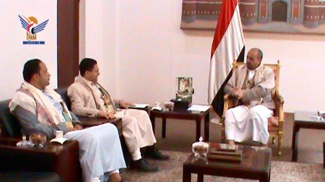 نائب وزير الخارجية يلتقي رئيس اللجنة الوطنية لشؤون الأسرى