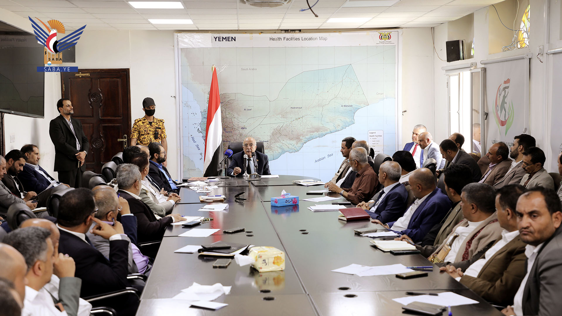 رئيس الوزراء يطلّع على سير الأداء في وزارة الشباب والرياضة رئيس الوزراء يطلّع على سير الأداء في وزارة الشباب والرياضة