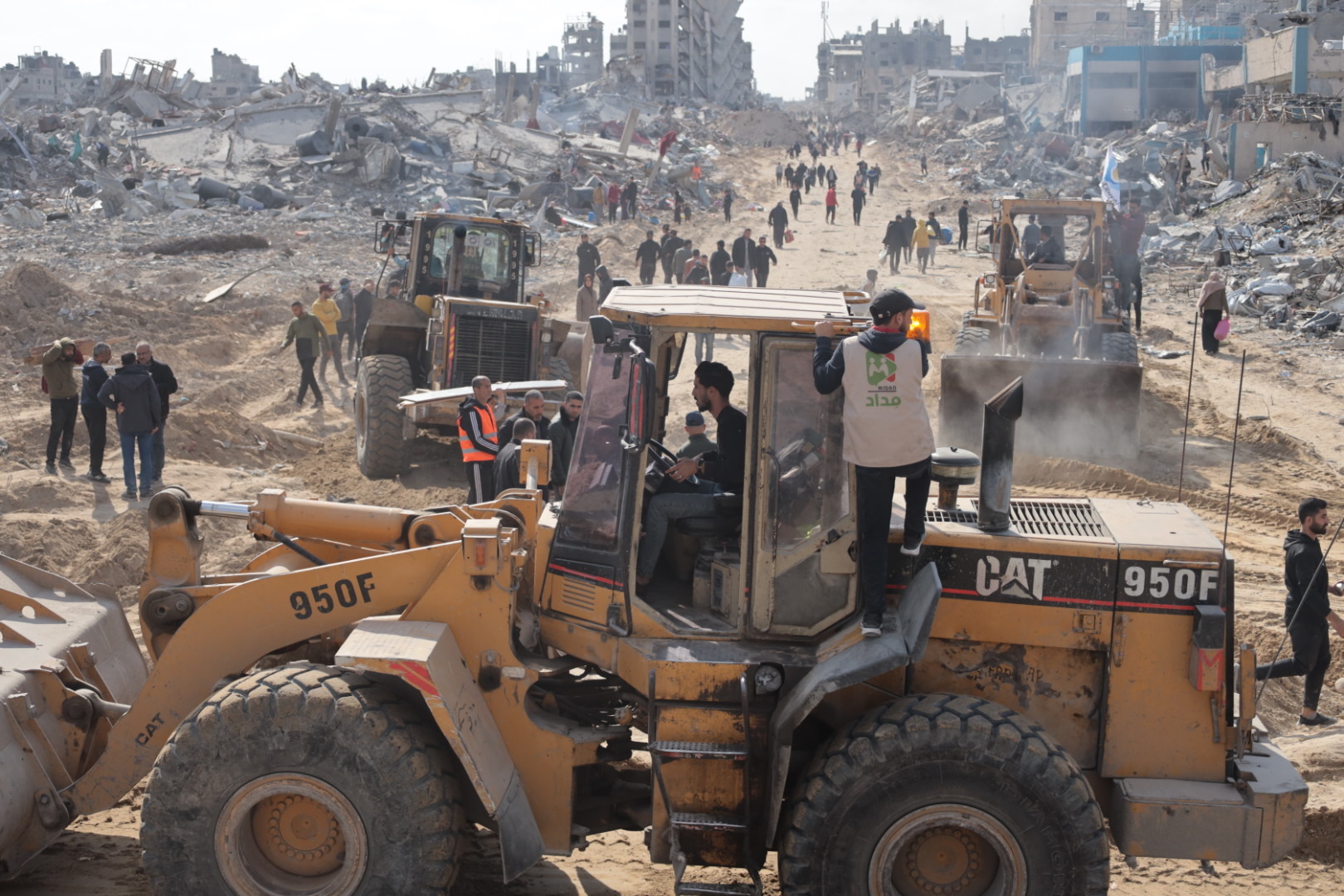 البرنامج الإنمائي يعمل على إزالة الأنقاض من الطرق الرئيسية في غزة