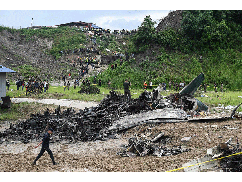 مصرع 13 شخصا بتحطم طائرة مدنية أثناء محاولة الإقلاع في النيبال