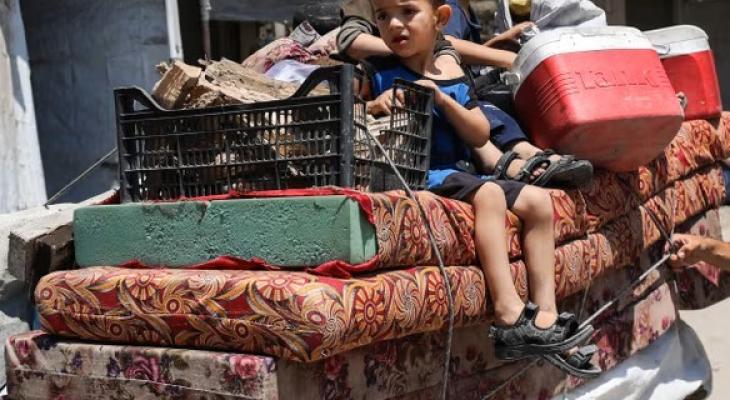 "الغارديان": "إسرائيل" تصعّد وتيرة التهجير القسري في غزة