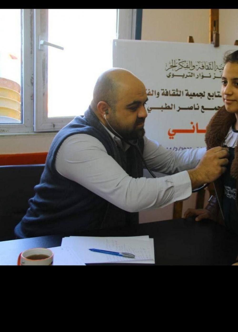 ملتحقا بأطفاله التسعة.. استشهاد الطبيب الفلسطيني النجار زوج الطبيبة آلاء النجار