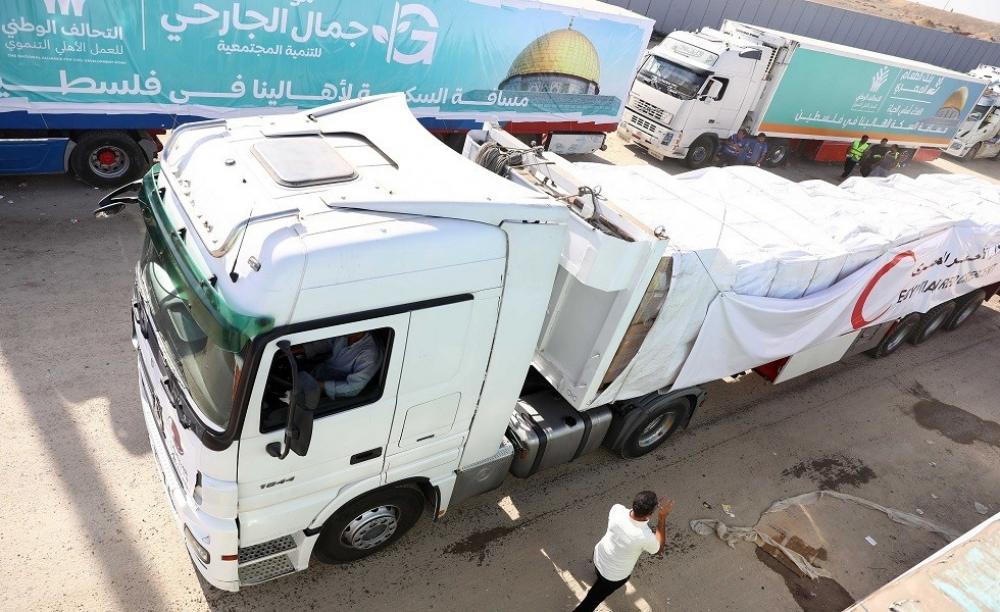  الإعلامي الحكومي :العدو الصهيوني يكرس سياسة التجويع و 80 شاحنة فقط دخلت الأحد