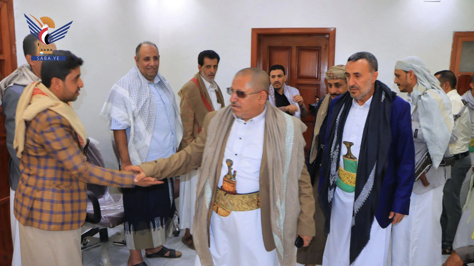 قيادات محافظة صنعاء تتفقد مستوى الانضباط الوظيفي عقب إجازة العيد