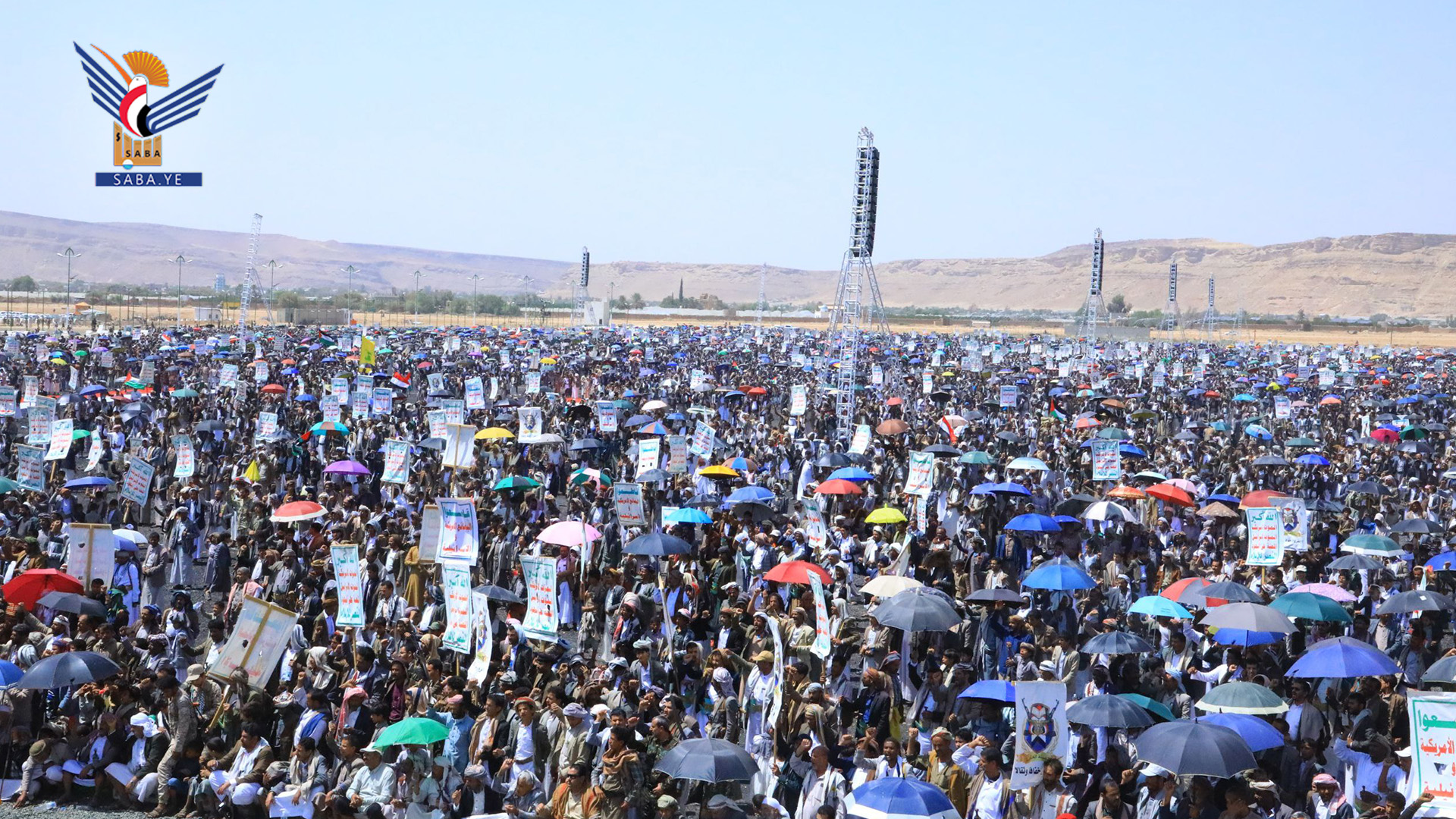 حضور حاشد في 36 مسيرة بصعدة لمباركة انتصار إيران والثبات مع غزة