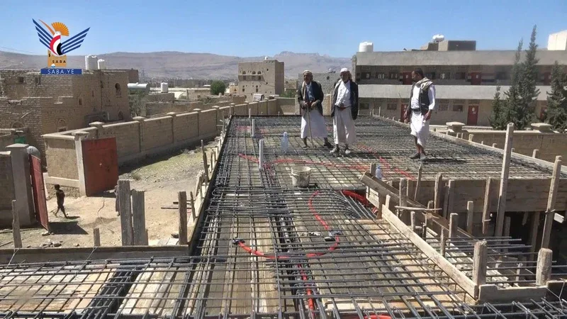  تفقد تنفيذ مشروع إنشاء خمسة فصول بمدرسة حفصة في الجنات بعمران