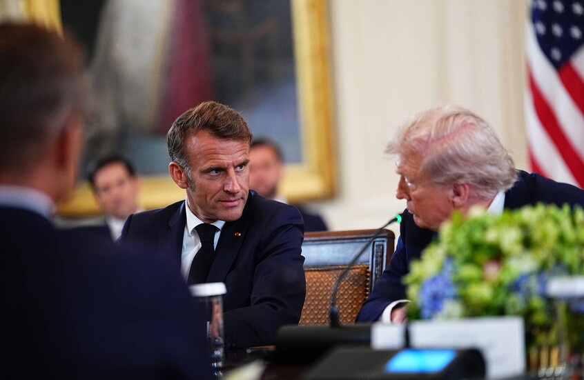 ماكرون يجادل ترامب بشأن روسيا
