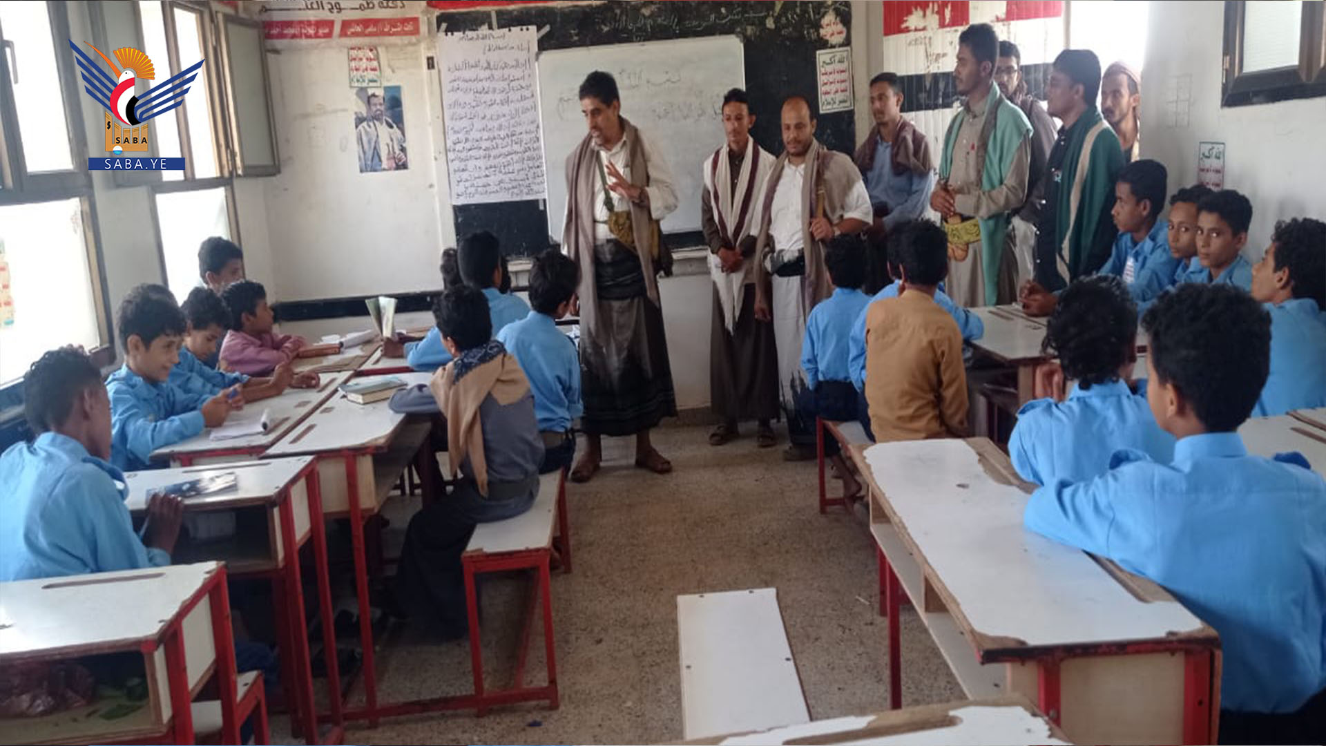 البشري يتفقد الدورات الصيفية في مديريات المربع الجنوبي بالحديدة