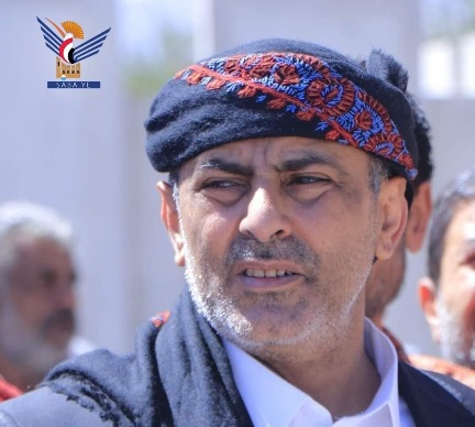 الواحدي يهنئ قائد الثورة ورئيس المجلس السياسي بحلول شهر رمضان