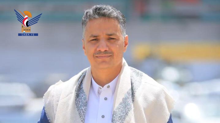 القائم بأعمال الخطوط الجوية اليمنية يعزّي الرئيس المشاط في وفاة والدته