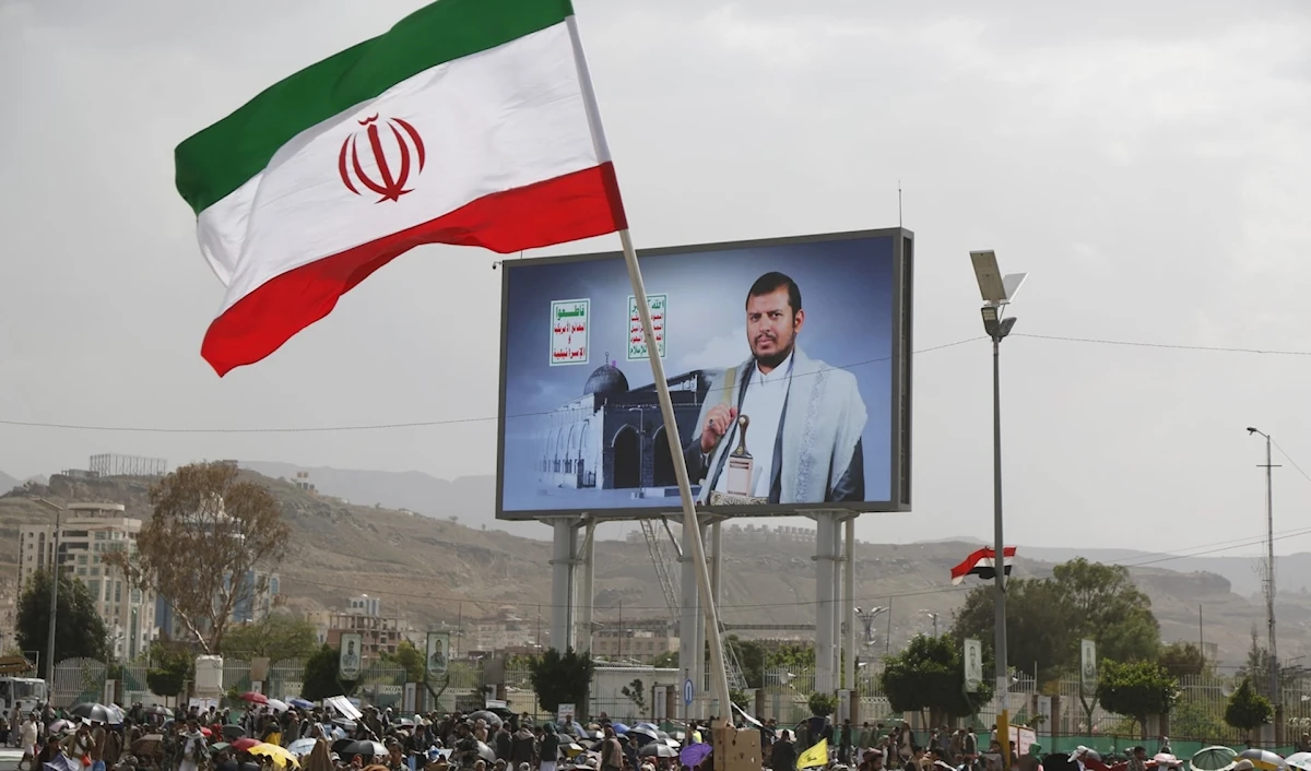 مخاوف سعودية من إغلاق «باب المندب» | صنعاء - الرياض: محادثات حول البحر الأحمر