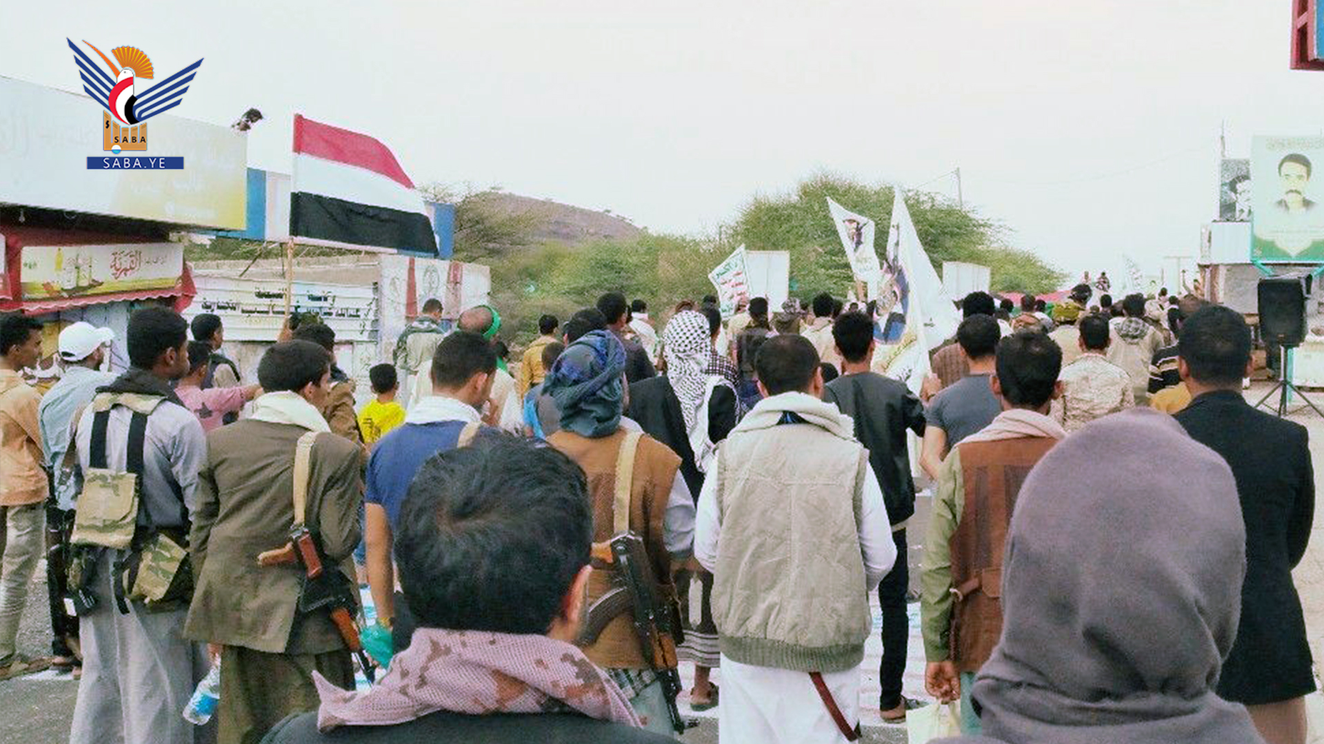   لحج.. مسيرة بمديرية القبيطة تحت شعار "لا عزة لشعوب الأمة دون الانتصار لغزة" 