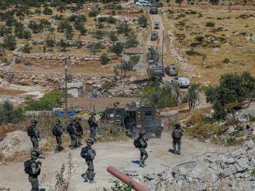 تحليق مكثف لطيران العدو الإسرائيلي في دمشق بالتزامن مع توغل دورية لريف القنيطرة