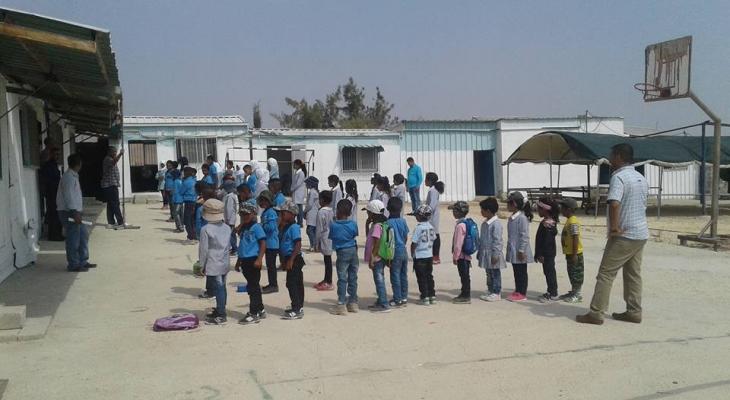 مستوطنون صهاينة يُهاجمون مدرسة "عرب الكعابنة" بأريحا