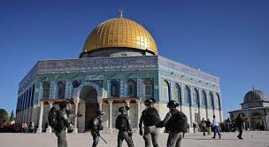 هيئة مقدسية: المخططات الصهيونية التي تستهدف المسجد الأقصى تنذر بواقع خطير