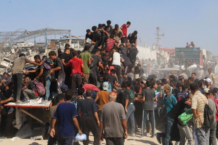 مسؤولة أممية: نظام المساعدات بغزة تجريد من الإنسانية ويجلب الفوضى والموت